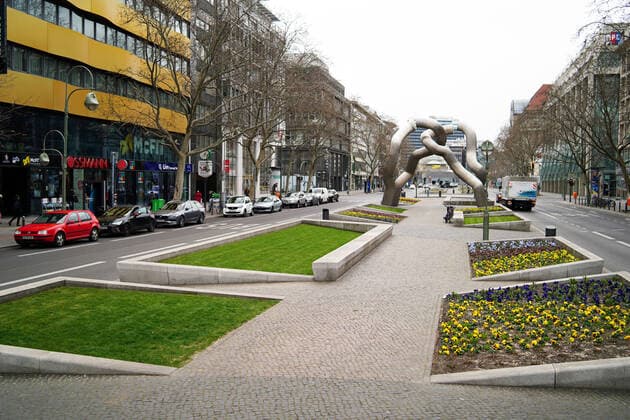 30.03.2020,Berlin,Deutschland,GER,die Stadt in Zeiten der Corona Pandemie. Tauentzienstraße.