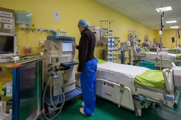 Coronavirus emergency - the second 10-seater intensive care facility opens at the San Raffaele hospital tomorrow, nine days after the first (massimo alberico Fotogramma, Milan - 2020-03-30) p.s. la foto e utilizzabile nel rispetto del contesto in cui e stata scattata, e senza intento diffamatorio del decoro delle persone rappresentate  Copyright: xmassimoxalbericox xFOTOGRAMMAx