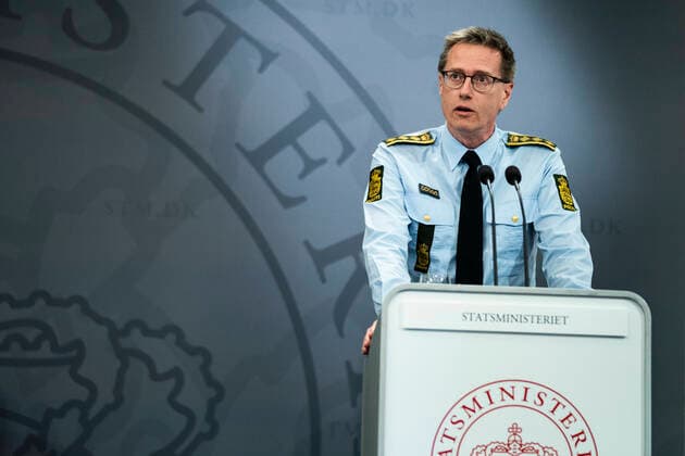 Statsminister Mette Frederiksen (S), Sundhedsminister Magnus Heunicke, Soeren Brostroem, Thorkild Fogde og Kaare Moelbak afholder pressemoede om COVID-19 i Danmark, i Spejlsalen i Statsministeriet mandag den 30. marts 2020. , Copyright: MartinxSylvestx spdk20200330-192807-L