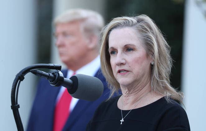 US President Donald J. Trump (L) listens as Jockey CEO Debra Waller (R) speaks during the Coronavirus Task Force press briefing on the coronavirus and COVID-19 pandemic, in the Rose Garden at the White House, in Washington, DC, USA, 30 March 2020. Copyright: xMichaelxReynoldsx