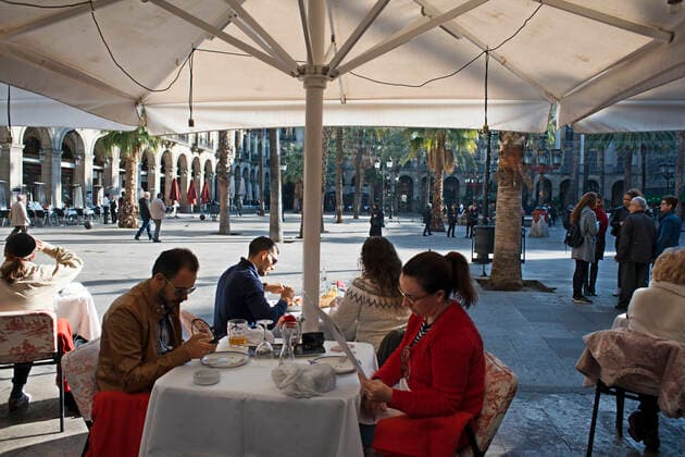 Reastaurants in Plaza Real or Plaza Real, Barrio Gotico, Barcelona, Catalonia, Spain Barcelona Barcelona Espana Copyright: xSergixReboredox REB-_SRM0912