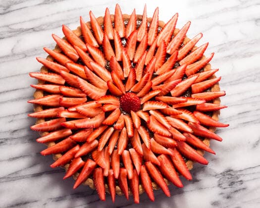 Strawberry Chocolate Tart on Marble Pastry Board San Diego, CA, United States CR_JIKO200326-327892-01