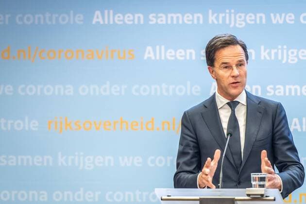 DEN HAAG, 26-03-2020, Press conference about the coronavirus in The Netherlands and the measures after 6 April. Minister President minister Algemene Zaken Mark Rutte and Viceminister President en Minister van Volksgezondheid, Welzijn en Sport Hugo de Jonge. Translator Irma Sluis. Press conference about the coronavirus  x7669282x Copyright: