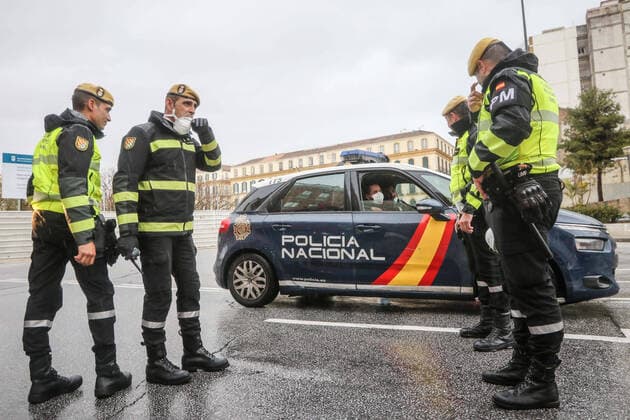 March 31, 2020: March 31, 2020 (Malaga) The Military Emergency Unit has begun disinfecting tasks in the historic center of the capital of Malaga due to the state of Alarm by the coronavirus. - ZUMAc161 20200331_zap_c161_003 Copyright: xLorenzoxCarnerox