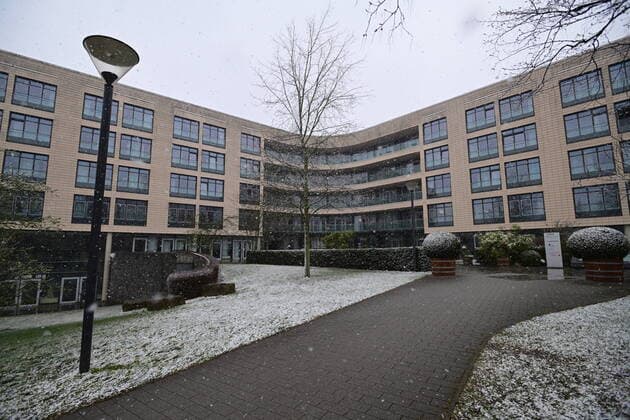 30.03.20 , Klinikum Wolfsburg wegen vieler Corona Fälle komplett für neue Patienten und Besucher geschlossen, Alle Patienten und Ärzte und Pflege-Personal werden getestet