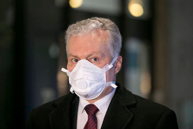 News Bilder des Tages 2020-04-01 Vilnius Lithuania. Lithuania president Gitanas Nauseda visits Emergency Operations headquarter at Health ministry on 1 April 2020. Vilnius Lithuania  Copyright: xValdasxKopustasx president emergency lithuania