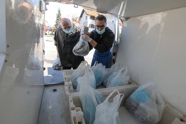 Delivery of fresh fish 01.04.2020., Croatia, Zagreb - Due to the spread of coronavirus infection, it is temporarily forbidden to sell on city markets and fish markets, so the delivery of fresh fish ordered by telephone or mail is delivered by the Boronic fish market located within the Spansko market. RobertxAnic PIXSELL