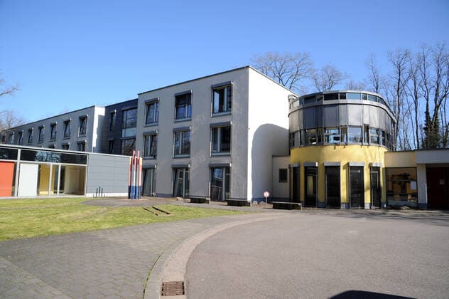 Die Median Klinik Berus am Mittwoch (01.04.2020) in Berus. Die Klinik bleibt für Besucher der Patienten wegen Corona vorrübergehend geschlossen.