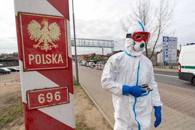 Polish-German border crossing in Bobolin during the coronavirus outbreak Polish-German border crossing during the coronavirus outbreak on April 01, 2020 in Bobolin, Poland EN_01422936_0023 