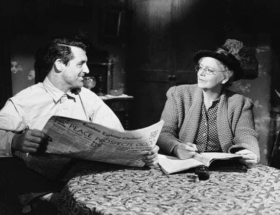 OSCARS. Beste Nebendarstellerin. PreistrÃ¤gerinnen 1941-1950 NONE BUT THE LONELY HEART, Cary Grant, Ethel Barrymore, 1944 Courtesy Everett Collection !ACHTUNG AUFNAHMEDATUM GESCHÃ„TZT! PUBLICATIONXNOTxINxCANxCHNxFRAxITAxJPNxNORxPOLxRUSxESPxUKxUSA Copyright: xCourtesyxEverettxCollectionx MCDNOBU EC029