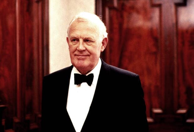 THE OBJECT OF BEAUTY, Joss Ackland, 1991, (c) Avenue Pictures courtesy Everett Collection Avenue Pictures Courtesy Everett Collection !ACHTUNG AUFNAHMEDATUM GESCHÃ„TZT! PUBLICATIONXNOTxINxCANxCHNxFRAxITAxJPNxNORxPOLxRUSxESPxUKxUSA Copyright: xAvenuexPictures CourtesyxEverettxCollectionx MCDOBOF EC004