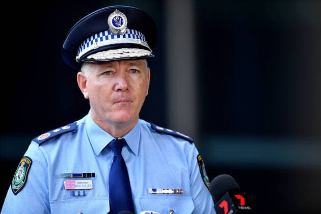 GLADYS BEREJIKLIAN CORONAVIRUS PRESSER, NSW Police Commissioner Mick Fuller speaks to the media during a press conference outside the RFS Headquarters in Sydney, Thursday, April 2, 2020. ( NO ARCHIVING, EDITORIAL USE ONLY, NO USE IN BOOKS WITHOUT CONSENT SYDNEY NSW AUSTRALIA  Copyright: xJOELxCARRETTx 20200402001461320630