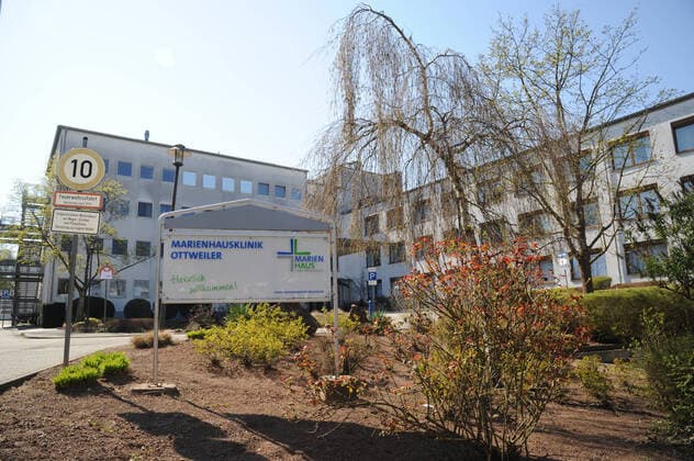 Die Marienhausklinik am Donnerstag (02.04.2020) in Ottweiler.