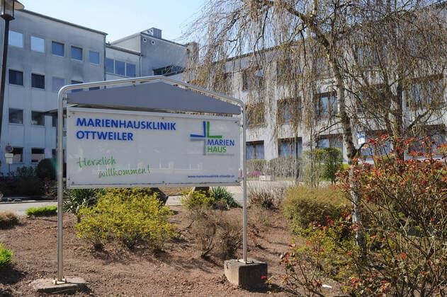 Die Marienhausklinik am Donnerstag (02.04.2020) in Ottweiler.