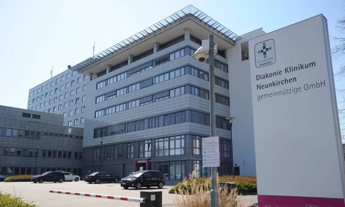 Die Diakonie Klinik am Donnerstag (02.04.2020) in Neunkirchen.