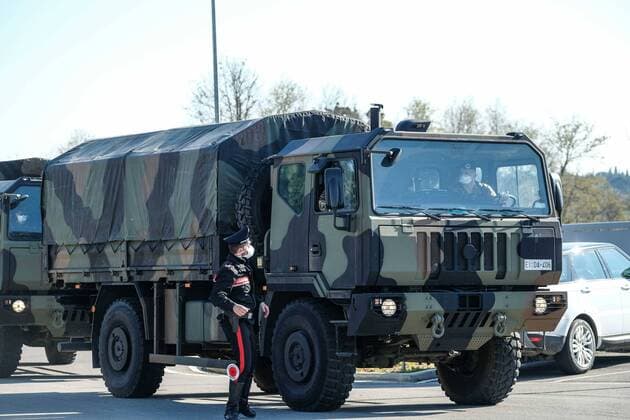 Florence - coronavirus emergency - Crematorium of Trespiano. Army trucks arrive with the dead of Bergamo (Claudio Fusi Fotogramma, Florence - 2020-04-02) p.s. la foto e utilizzabile nel rispetto del contesto in cui e stata scattata, e senza intento diffamatorio del decoro delle persone rappresentate  Copyright: xClaudioxFusix xFOTOGRAMMAx