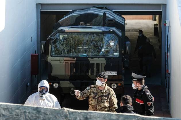 Florence - coronavirus emergency - Crematorium of Trespiano. Army trucks arrive with the dead of Bergamo (Claudio Fusi Fotogramma, Florence - 2020-04-02) p.s. la foto e utilizzabile nel rispetto del contesto in cui e stata scattata, e senza intento diffamatorio del decoro delle persone rappresentate  Copyright: xClaudioxFusix xFOTOGRAMMAx