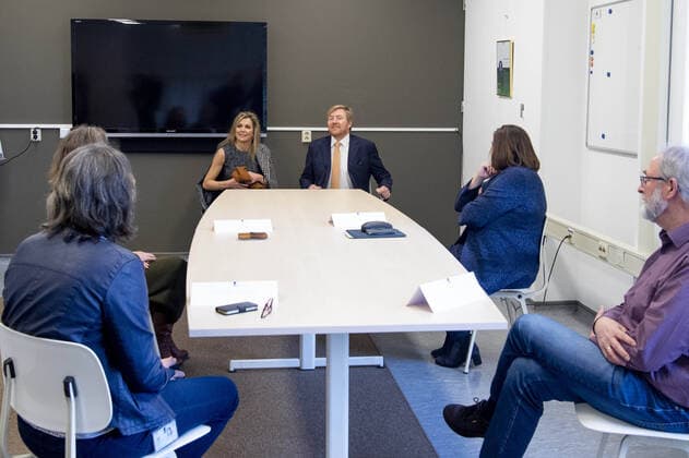 03-04-2020 Bilthoven Queen Maxima and King Willem-Alexander visited the RIVM, National Institute for Public Health and the Environment, in the context of the coronavirus (Covid-19) in Bilthoven. Meeting with the Outbreak Management Team and Jaap van Dissel and Hans Brug of Het Rijksinstituut voor Volksgezondheid en Milieu.  Copyright: xPPEx
