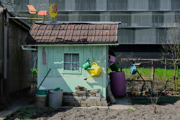 Schrebergarten Gartenhaus, Schweiz, 02.04.2020 *** Allotment garden garden house, Switzerland, 02 04 2020 