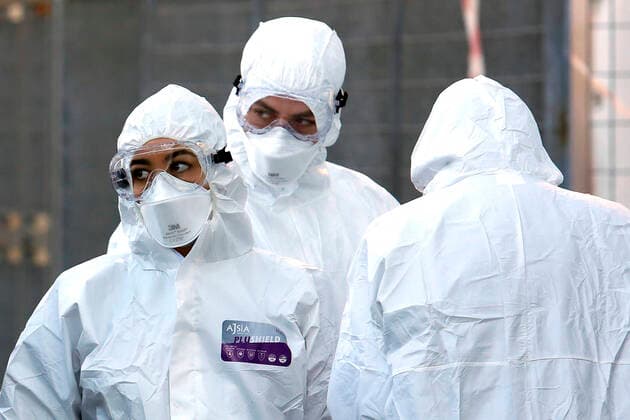 Rome April 4th 2020. Santa Maria della Pieta . Coronavirus emergency. Due to the spread of Covid-19 virus, Italy started a new procedure, a drive-through COVID-19 pharyngeal and nasal swab to test possible positivity to the infection . In the pictures, medical workers testing doctors and nurses of San Filippo Neri hospital. Photo Samantha Zucchi Insidefoto SamanthaxZucchi