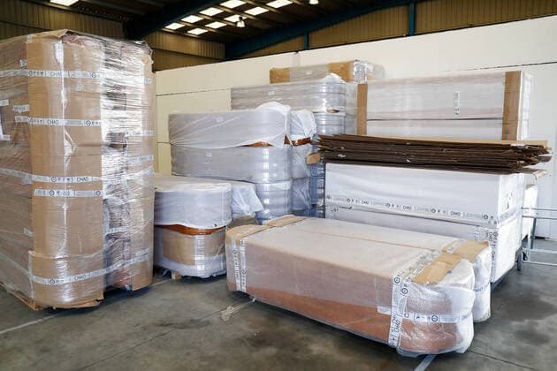 April 3, 2020, Valdemoro, MADRID, SPAIN: Illustration, details of coffins made inside the CHAO company warehouse during the third week after the Government declared the state of alarm in Spain and recommended people to stay at home to fight coronavirus COVID-19 on April 3, 2020 in Valdemoro, Madrid, Spain Valdemoro SPAIN - ZUMAa181 20200403_zaa_a181_002 Copyright: xOscarxJ.xBarrosox