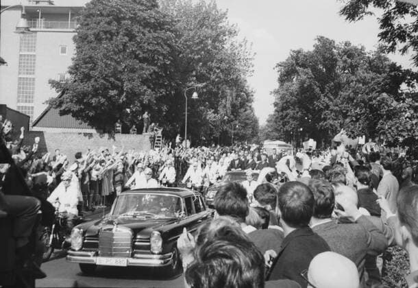 Kennedy in Berlin GER, Berlin, Aufnahme,23.06.1963, John F. Kennedy in Berlin, Staatsbesuch des damaligen US Präsidenten in West Berlin, mit Willy Brandt und Konrad Adenauer *** Kennedy in Berlin GER, Berlin, recording,23 06 1963, John F Kennedy in Berlin, State visit of the then US President in West Berlin, with Willy Brandt and Konrad Adenauer