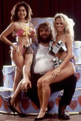 REVENGE OF THE NERDS IV: NERDS IN LOVE, Donald Gibb (center), 1994. TM and Copyright 20th Century Fox Film Corp. All rights reserved. Courtesy Everett Collection. 20thCentFox Courtesy Everett Collection !ACHTUNG AUFNAHMEDATUM GESCHÃ„TZT! PUBLICATIONXNOTxINxCANxCHNxFRAxITAxJPNxNORxPOLxRUSxESPxUKxUSA Copyright: x20thCentFox CourtesyxEverettxCollectionx TSDREOF FE008