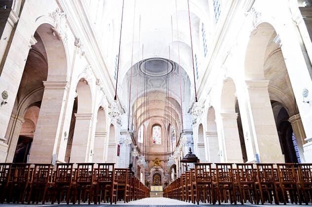 Place nette autour du Chateau de Versailles - Cathedrale St Louis NEWS : COVID19 - Paris - 04 04 2020 JBAutissier Panoramic 