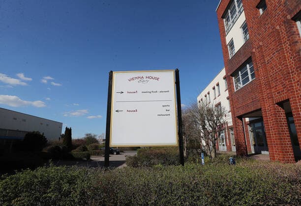 Das Vienna House Easy Hotel in Braunschweig wird zum Behelfskrankenhaus umfunktioniert, umgebaut Braunschweig