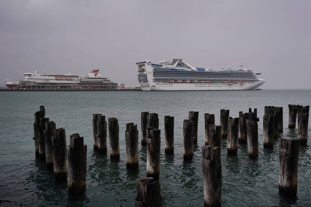 AUSTRALIA CORONAVIRUS COVID-19, Storm clouds hover over Port Melbourne harbour where the Spirit Of Tasmania Ferry and the Golden Princess Cruise Ship remained docked due to the coronavuris (COVID-19) pandemic in Melbourne, Sunday, April 5, 2020. ( NO ARCHIVING, EDITORIAL USE ONLY, NO USE IN BOOKS WITHOUT CONSENT MELBOURNE VIC AUSTRALIA  Copyright: xMICHAELxDODGEx 20200405001461860418