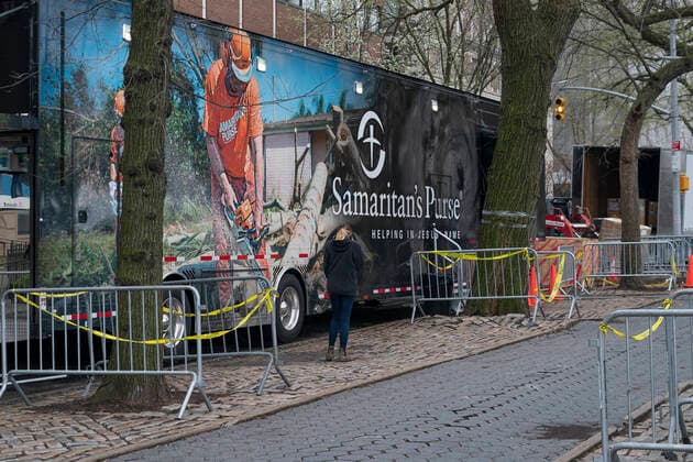 Coronavirus pandemic in NYC as seen on April 4 Equipment delivered for temporary hospital in Central Park across Mount Sinai Hospital built by Samaritans purse charitable organisation New York New York United States Copyright: LevxRadin