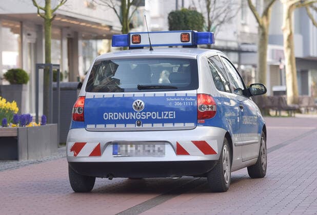 xblx, Ordnungspolizei auf Streife, emwirt Giessen
