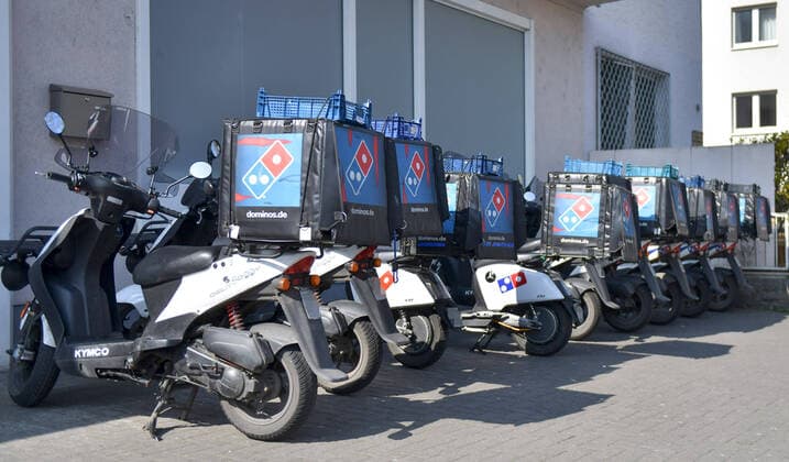 xblx, Roller von dominos Pizza, emwirt Giessen