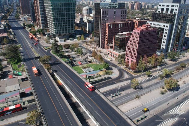 Santiago, April 5, 2020 Views of the eastern part of Santiago during the global coronavirus pandemic Marcelo Hernandez Aton Chile, Santiago Chile Aton 409948  Copyright: MARCELOxHERNANDEZ ATONxCHILE