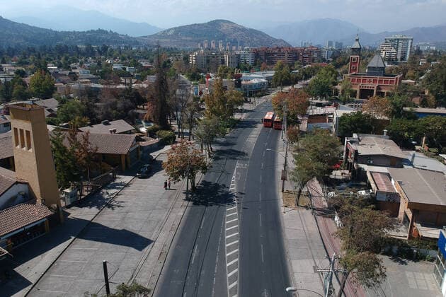 Santiago, April 5, 2020 Views of the eastern part of Santiago during the global coronavirus pandemic Marcelo Hernandez Aton Chile, Santiago Chile Aton 409951  Copyright: MARCELOxHERNANDEZ ATONxCHILE