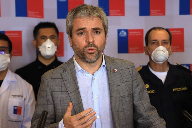 Valparaiso, April 5, 2020 The Minister of the Interior, Gonzalo Blumel, participates in a meeting of coordination for health emergencies in the Municipality of Valparaiso Intendencia de Valparaiso via Aton Chile, Vina del Mar Chile Aton 409968  Copyright: INTENDENCIAxDExVALPARAISOxVIAxATONxCHILE
