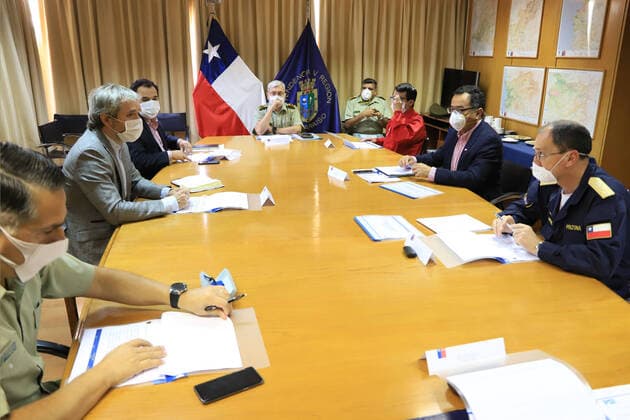 Valparaiso, April 5, 2020 The Minister of the Interior, Gonzalo Blumel, participates in a meeting of coordination for health emergencies in the Municipality of Valparaiso. Municipality of Valparaiso via Aton Chile, Valparaiso Chile Aton 409972  Copyright: INTENDENCIAxDExVALPARAISOxVIAxATONxCHILE