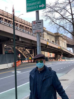 April 5, 2020, New York, New York, USA: Mask, COVID 19 pandemic..April 5, 2020 New York USA - ZUMAm57_ 20200405_zaf_m57_031 Copyright: xJohnxMarshallxMantelx