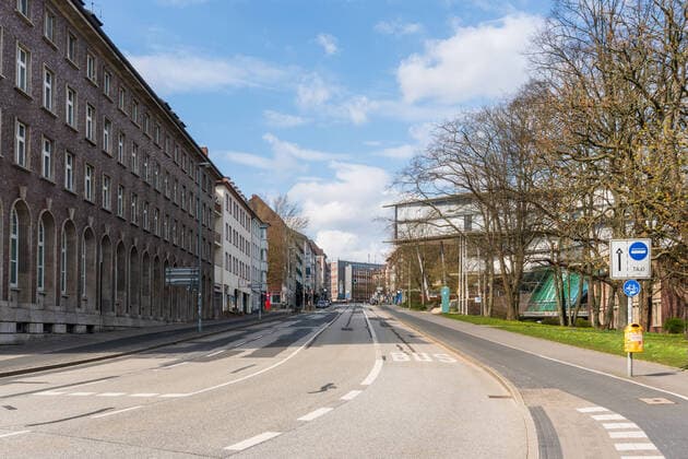 Kiel, Impressionen einer menschleeren Innenstadt der Schleswig-Holsteinischen Landeshauptstadt während der Corona Pandemie Kiel Damperhof Schleswig-Holstein Deutschland