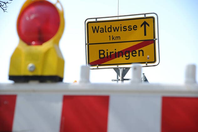 Der Grenzübergang Biringen am Mittwoch (01.04.2020) ist geschlossen. Eine Passage zwischen Deutschland und Frankreich für Fahrzeuge nicht mehr gestattet.