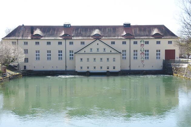 Thalkirchen-Isarwerk 2 Muenchen 06.04.20 Muenchen