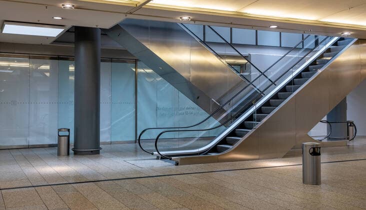 Leerstand im Shopping Center, Berlin