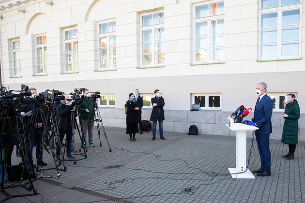 2020-04-06 Vilnius Lithuania. Lithuanian president Gitanas Nauseda speaks to journalists during press conference after his meeting with prime minister Saulius Skvernelis about travel restrictions inside country during Easter. , Vilnius Lithuania Copyright: 15min Scanpix LukasxBalandisx