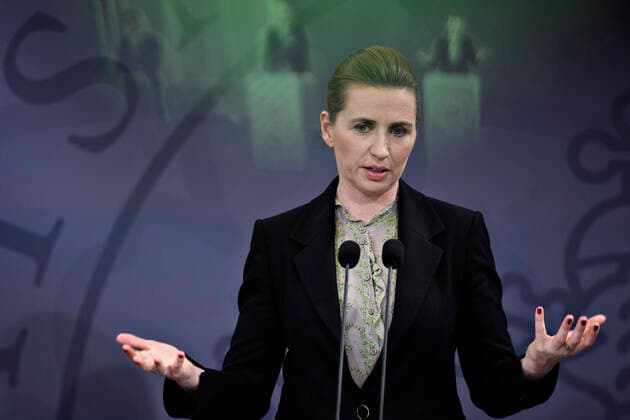 Statsminister Mette Frederiksen (S), da hun afholder pressemoede om COVID-19 i Danmark i Spejlsalen i Statsministeriet mandag den 6. april 2020.. , Copenhagen Denmark Copyright: PhilipxDavali PhilipxDavalix cop222 spdk20200406-230511-L