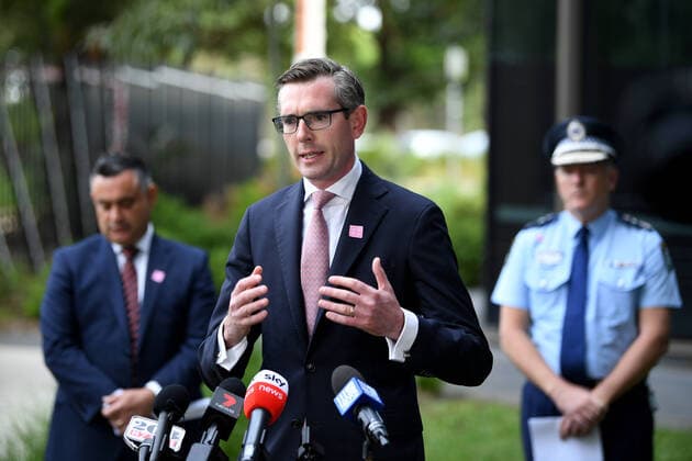 GLADYS BEREJIKLIAN CORONAVIRUS PRESSER, NSW Treasurer Dominic Perrottet speaks to the media during a press conference in Sydney, Tuesday, April 7, 2020.The NSW government has urged young people to take the COVID-19 pandemic seriously, revealing more than a quarter of the state s coronavirus cases are in people under 29. ( NO ARCHIVING, EDITORIAL USE ONLY, NO USE IN BOOKS WITHOUT CONSENT SYDNEY NSW AUSTRALIA  Copyright: xJOELxCARRETTx 20200407001462103993