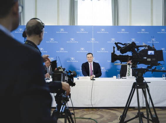 Bundesgesundheitsminister Jens Spahn (CDU) im Rahmen einer Regierungspressekonferenz im Staatsministerium Baden-Wuerttemberg in Stuttgart am 07.04.2020. Stuttgart Germany
