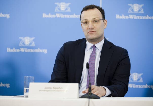 Bundesgesundheitsminister Jens Spahn (CDU) im Rahmen einer Regierungspressekonferenz im Staatsministerium Baden-Wuerttemberg in Stuttgart am 07.04.2020. Stuttgart Germany