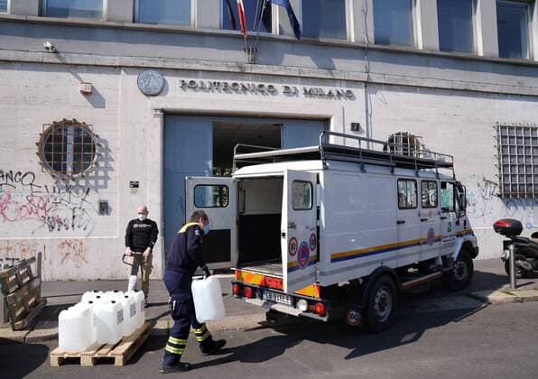 Milan, Coronavirus, Department of Chemistry, Material and Engineering Giulio Natta Polytechnic University of Milan where Professor Maria Pia Pedeferri and PhD students prepare 3300 liters of Hygienizing Gel to give to the Civil Protection of all Lombardy, in the photo when the civil protection is taking them away (Duilio Piaggesi Fotogramma, Milan - 2020-04-07) p.s. la foto e utilizzabile nel rispetto del contesto in cui e stata scattata, e senza intento diffamatorio del decoro delle persone rappresentate  Copyright: xDuilioxPiaggesix xFOTOGRAMMAx