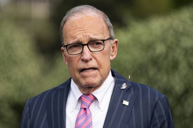 Director of the National Economic Council Larry Kudlow speaks to members of the media outside the White House in Washington DC, on Tuesday, April 7, 2020. Kudlow says the administration is looking into offering a coronavirus-related Treasury bond to spur investment.  wax20200407103 JIMxLOxSCALZO
