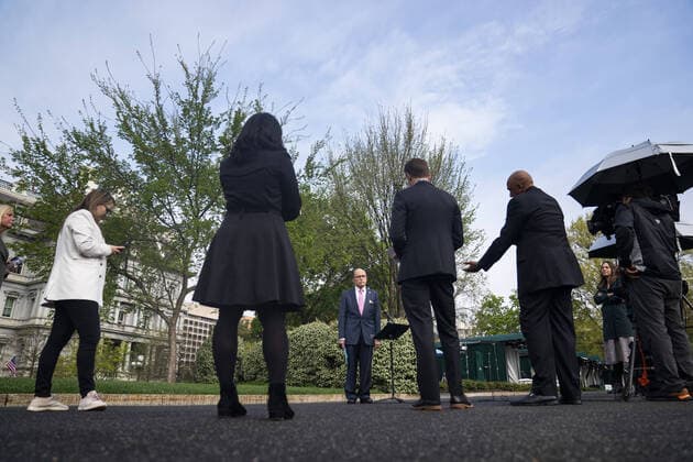 Director of the National Economic Council Larry Kudlow speaks to members of the media outside the White House in Washington DC, on Tuesday, April 7, 2020. Kudlow says the administration is looking into offering a coronavirus-related Treasury bond to spur investment.  wax20200407104 JIMxLOxSCALZO
